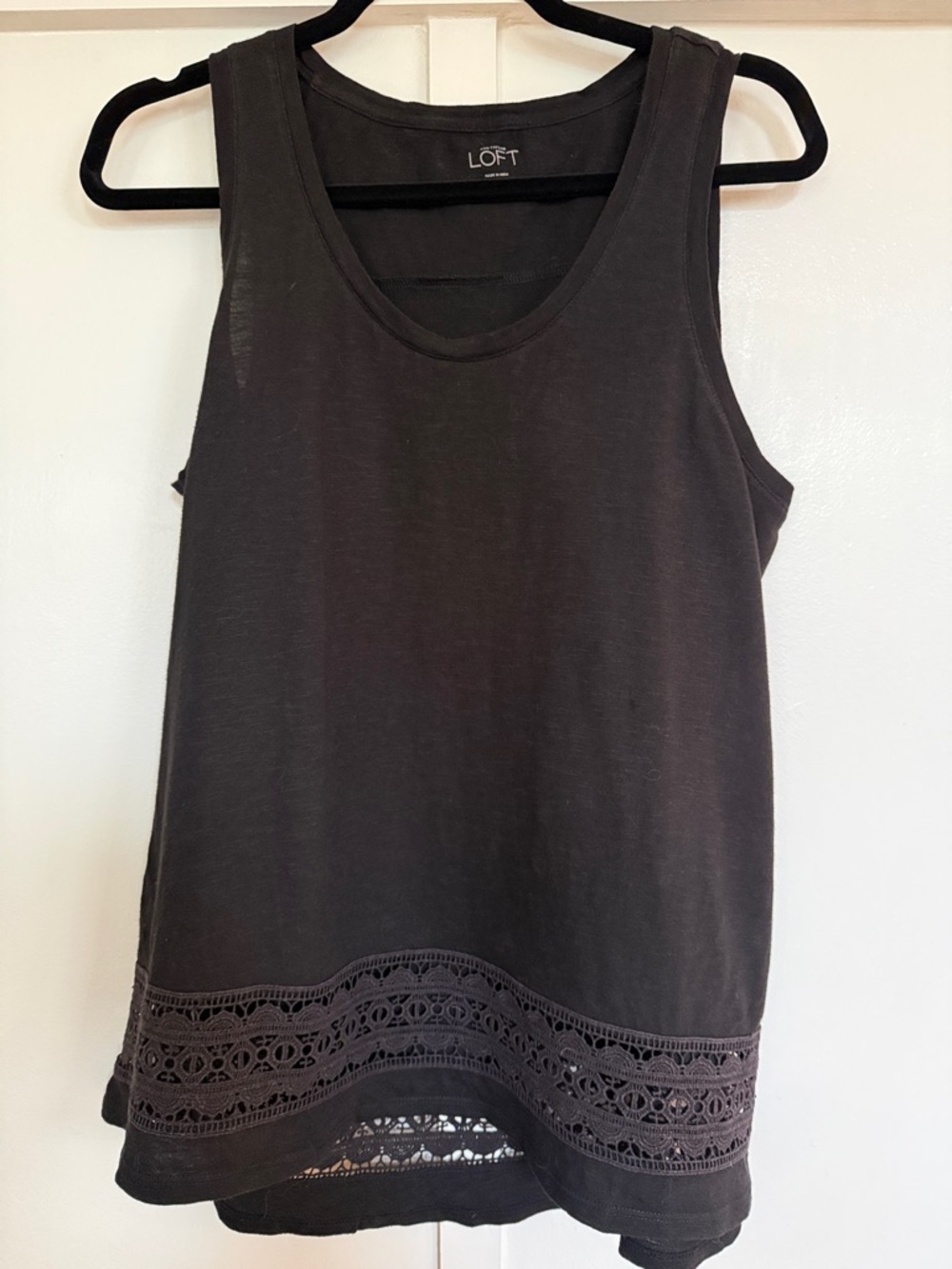 LOFT Black Crochet-Hem Sleeveless Tank Top